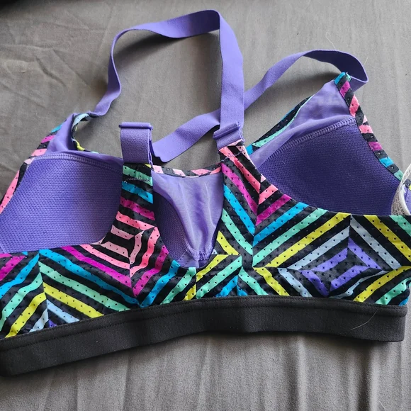Victorias Secret 32B Sports Bra Geometric Print VSX Sport Pullover Wireless - Picture 4 of 5